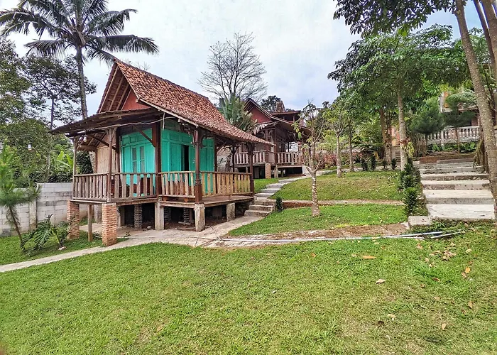 Omah Trasan Pangrango Hotel Bogor